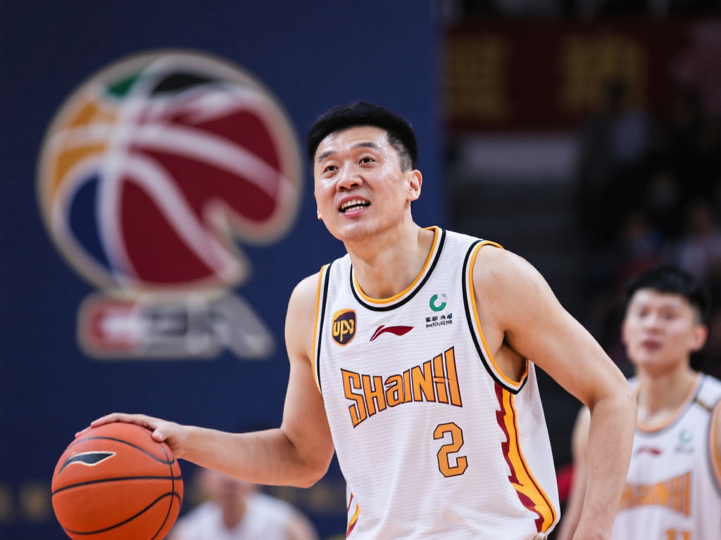 巩晓彬:荣膺名人堂,倍感荣耀无比 以巩晓彬为案例,我们可以看到,名人堂的入